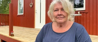 Annas mamma fick gå i timmar utan sin smärtmedicin