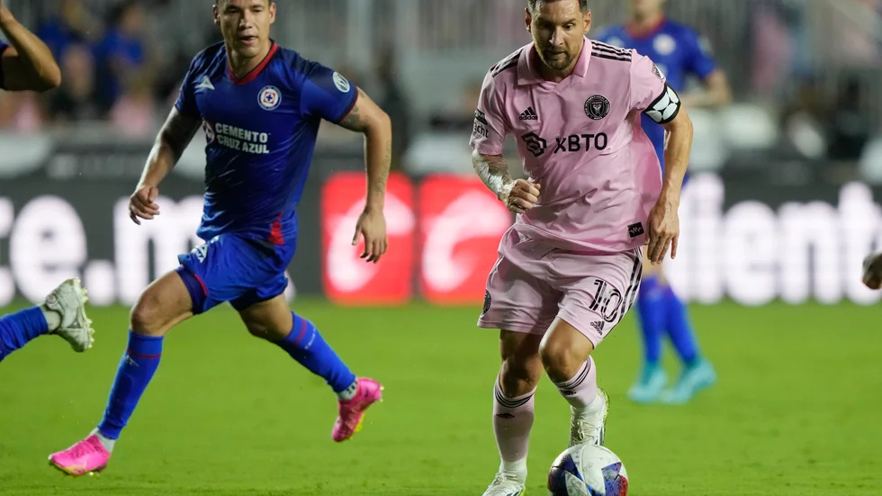 Lionel Messi i debutmatchen mot Cruz Azul.