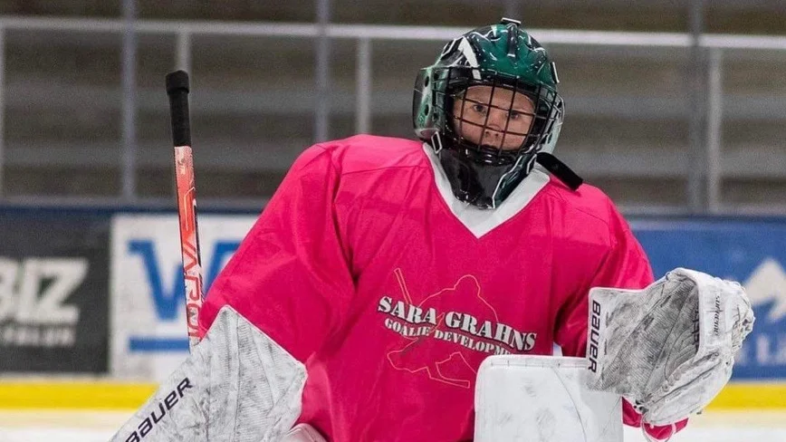 "Det är väldigt roligt att få chansen att vara med i tv-pucken igen", säger Embla Ekros om uttagningen.