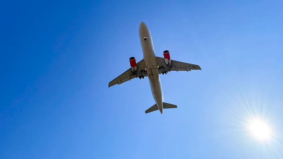 Flera resenärer inte hade kommit igenom passkontrollen och därför missade sina flyg. Arkivbild.