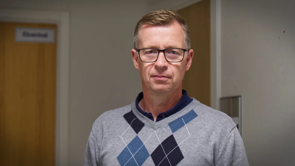 Skolchefen Peter Andersson tänker att det kommer att bli stökigt utan serverad lunch i skolan och håller tummarna för att det inte blir någon strejk. (Arkivbild)
