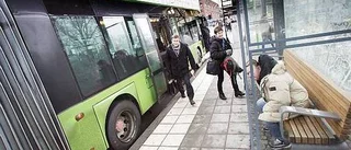 Svårt att få fler att välja bussen