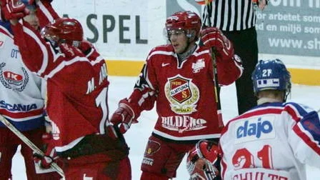 Mattias Karlssons tid i NHL-klubben Ottawa har resulterat i sköna pengar för Almtuna.