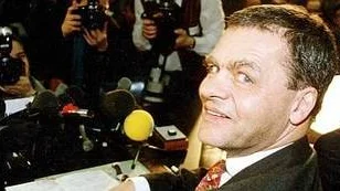 Ulf Dinkelspiel skriver personligt och lättsamt, tycker Jan-Erik Wikström.