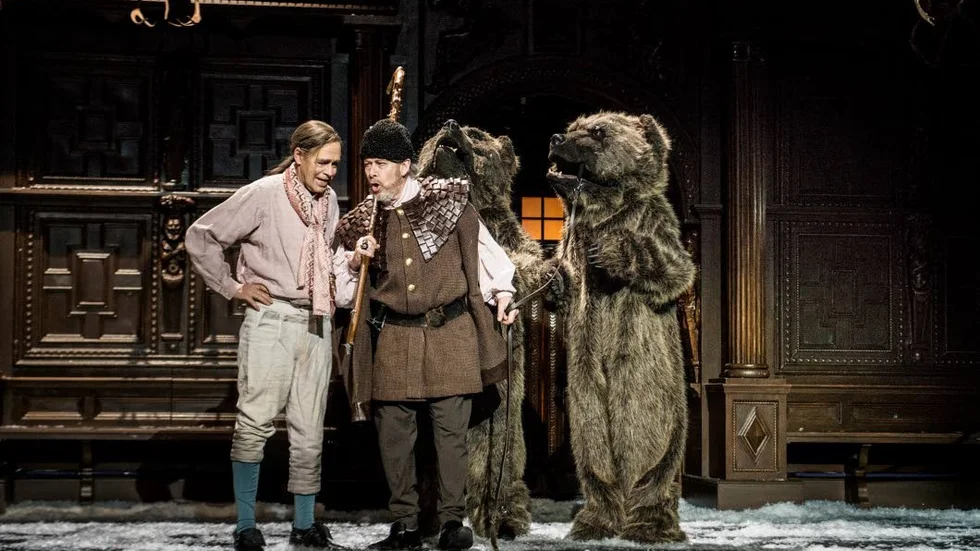 Dramaten. Per Mattsson och Bengt CW Carlsson i Dramatens uppsättning av ”Trettondagsafton”.