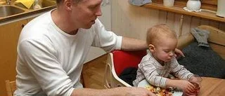 Joakim ovanlig som föräldraledig pappa