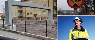 Nya höjdhindret på Vasavägen ger ingen varning – är byggt för att det ska ta stopp: "Skulle inte vilja köra in i det där"