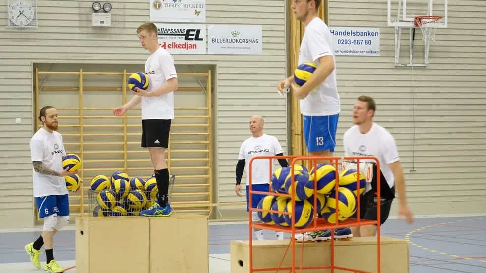 Efter onsdagens nya krismöte är framtiden fortsatt oklar för Tierp Volley.