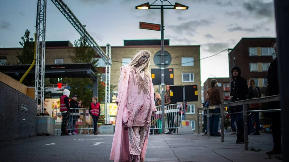 Zombies fanns överallt, som här på Resecentrum.