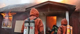 Här tränar de på en riktig brand