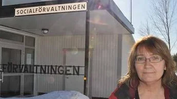 Socialsekreteraren Maria Käll vid socialförvaltningen i Östhammar tycker att hon och hennes kollegor trots den ökade pressen lyckas göra ett bra jobb.  Arbetsmetodik och stöd. Socialsekreteraren Maria Käll vid socialförvaltningen i Östhammar tycker att hon och hennes kollegor trots den ökade pressen lyckas göra ett bra jobb.
