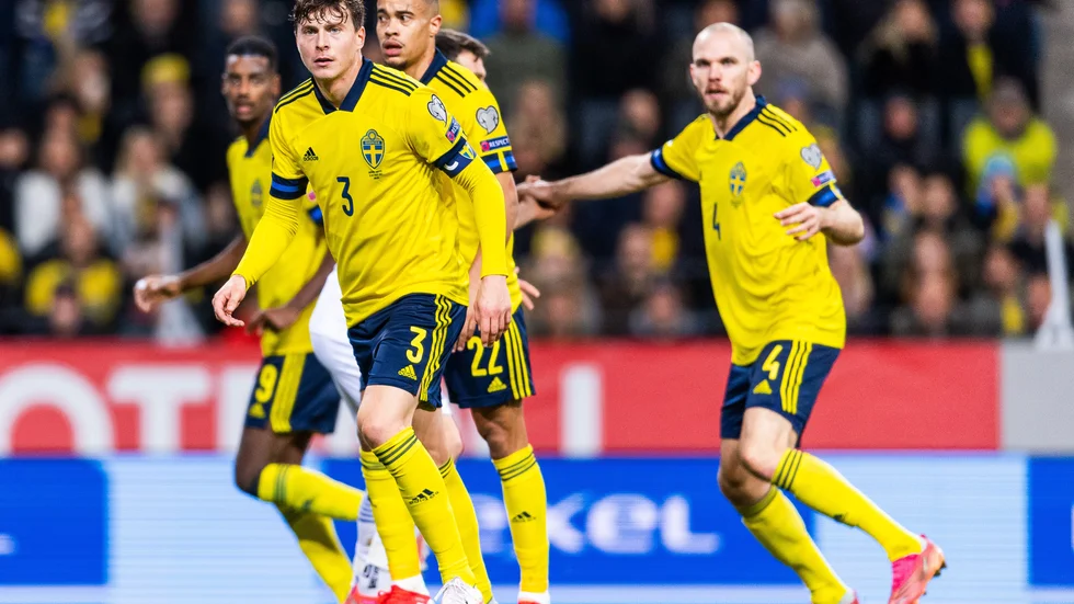 Förra veckan slog de Tjeckien med 1-0 på övertid i VM-playoffen. Ikväll möter det svenska landslaget Polen.