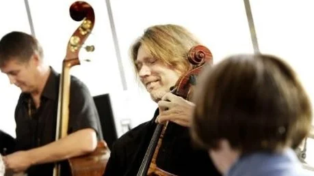 Konsert med Trio-X på Konserthuset. Här med den hemlige gästen Svante Henrysson