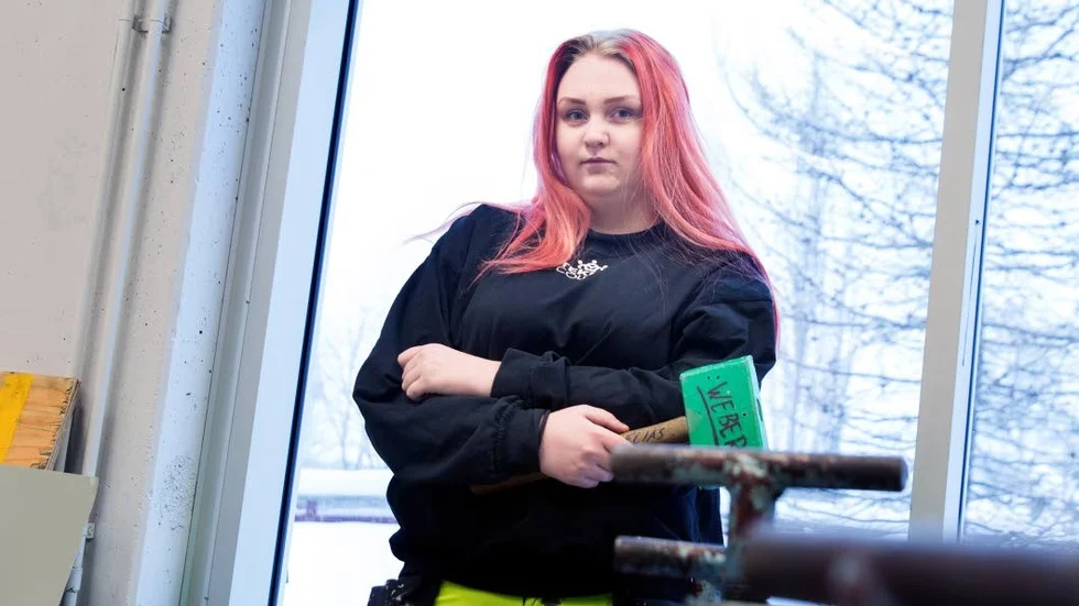 Yrkesutbildningen. Maja Strande, 17, läser årskurs två på plåtslagarprogammet och ser fram emot vårens praktikperiod.