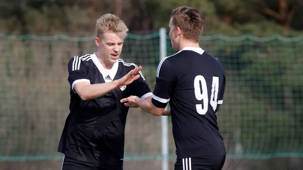 Genrep. Lyckas Jimmy Kristiansson och Anton Sjögren näta mot Kvarnsveden.