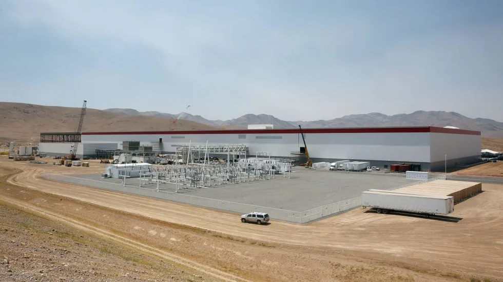 Teslas "Gigafactory" i Nevada vilken den svenska fabriken ska likna.