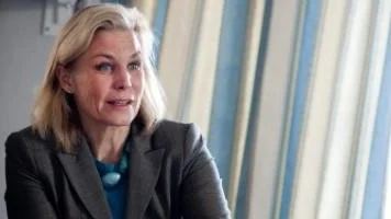 Biståndsminister (M) Gunilla Carlsson är i Uppsala i dag.