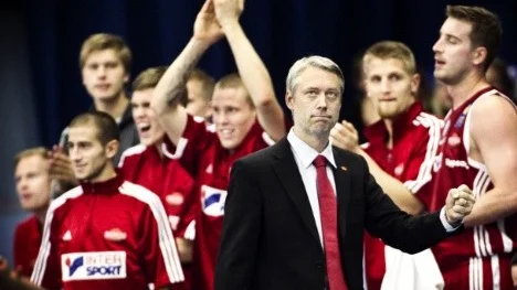 Får coach Bosse Eriksson knyta segernäven även i kväll?