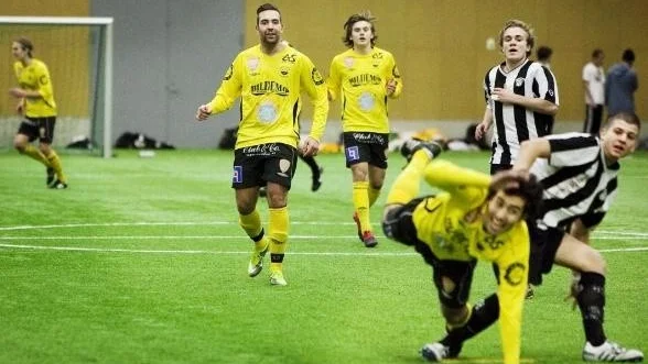 Det blev tumult i Luciacupen även i år. Bilden är hämtad från herrfinalen mellan Gusk och UIF.