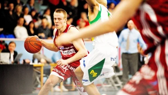 Rickard Eriksson missar fredagens match.


Fotograf: Patrik Lundin