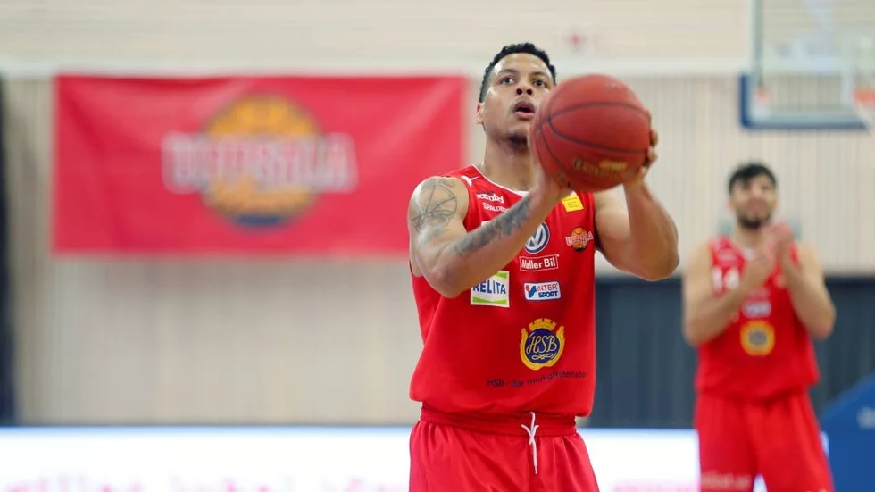Xavier Cannefax, Uppsala Basket.