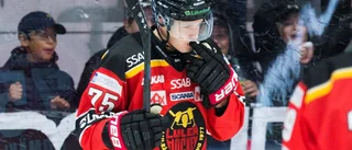 Tillägnade målet sin pappa: "Äntligen"