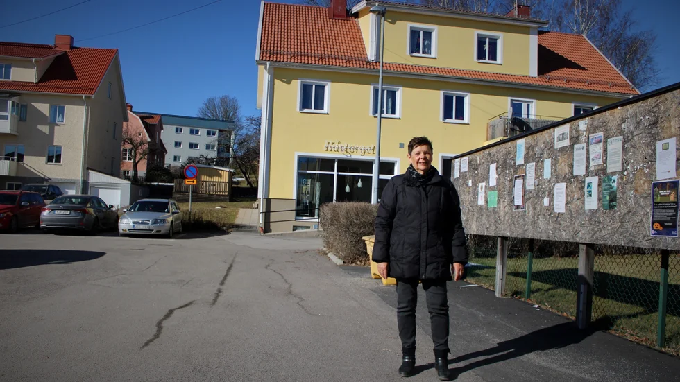 På fredag anordnar nätverket Vänskap över alla gränser en manifestation på torget i Kisa. Syftet är att visa solidaritet med Ukraina. Majlis Johansson är ordförande i nätverket.