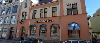 Bankkontoret blir kvar i Västervik