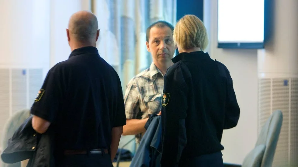 Toni Alldén får fortsätta avtjäna sitt livstidsstraff. På onsdagen meddelades Örebro tingsrätt sitt beslut.