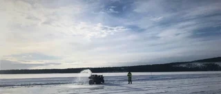 Här bygger de is – som ska klara 60 ton