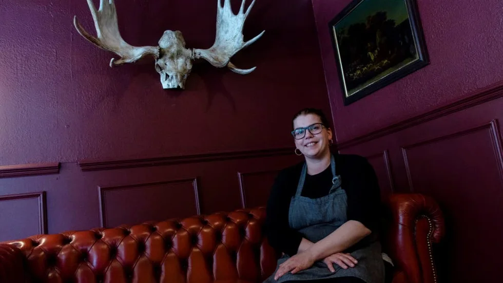 Första januari öppnade restaurang Mia&Jonas i Erikssonhuset på mellanområdet. "Det ska kännas som att komma hem", säger Mia Flygare.