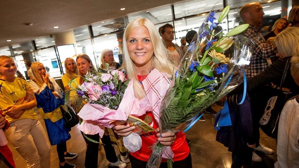 Glad. Emma Holmgren är den första Siriusspelaren i A-landslaget.