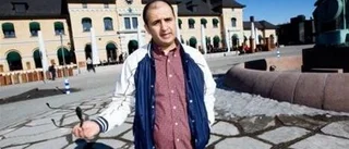 Tjuvar betalade notan med hans kort