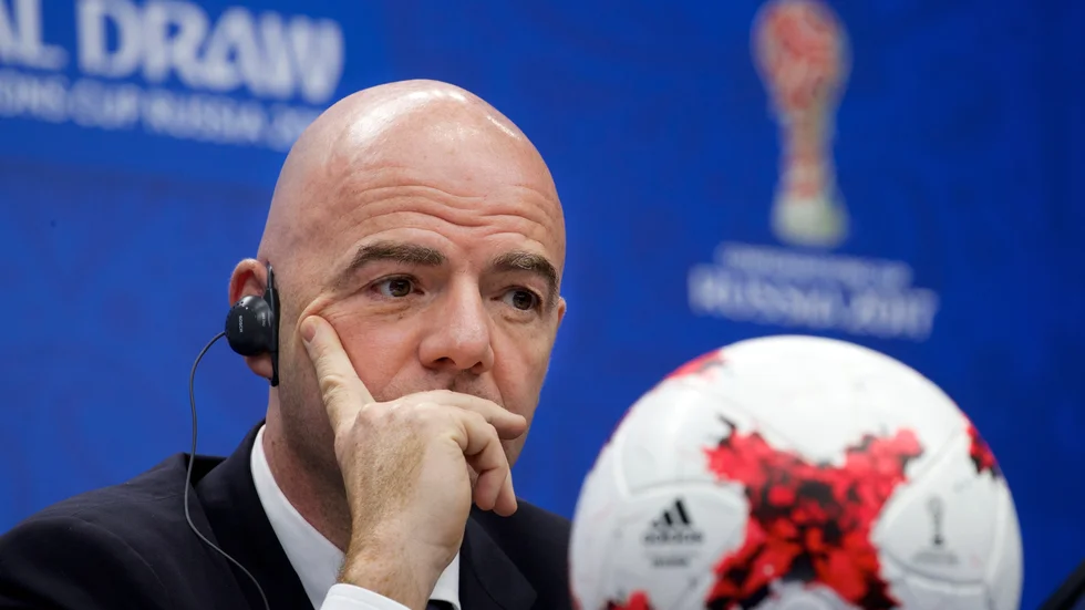Fifas president Gianni Infantino har lite att tänka på inför lottningen av fotbolls-VM i Qatar. Arkivbild.