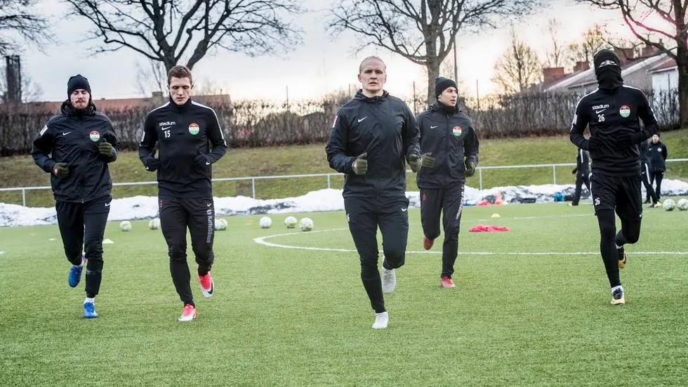 Träning. Dalkurd tränar på Österängens IP.