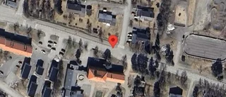 Stopp på väg 878 på grund av en trafikolycka