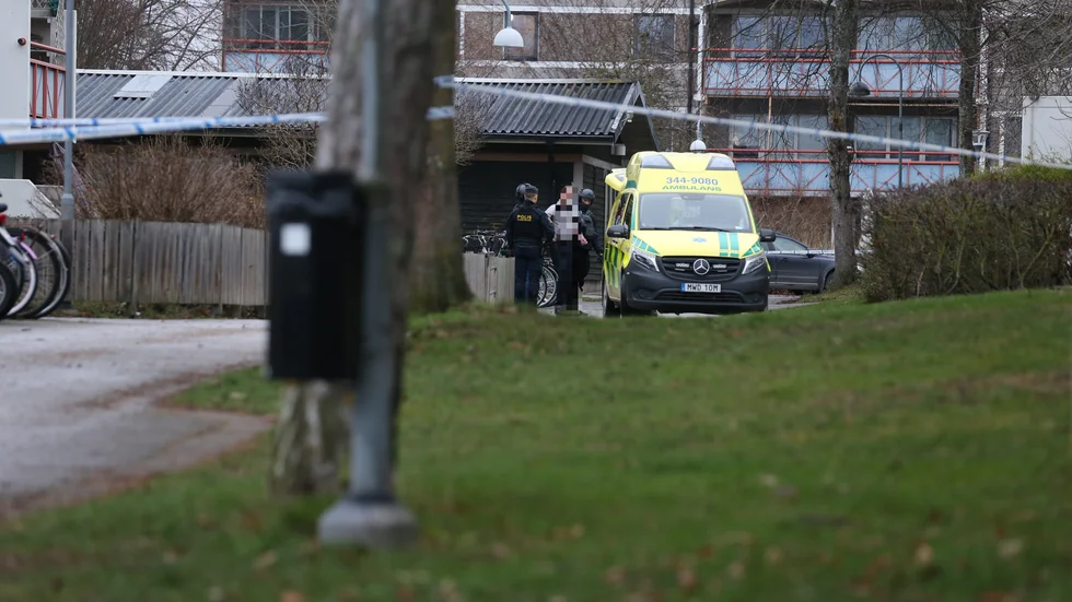 En stor polisinsats ägde rum på Gråbo under morgonen.