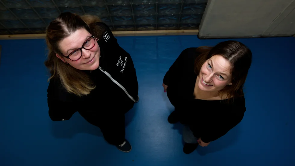 Emelie Zune och Evelina Karlsson menar att man som ledare måste vara lite skyddande mot alla barn. Alla kan de ha något som de mår dåligt över. Få alla att känna sig sedda är jätteviktigt. Och att på varje träning får höra något bra och uppmuntrande.
