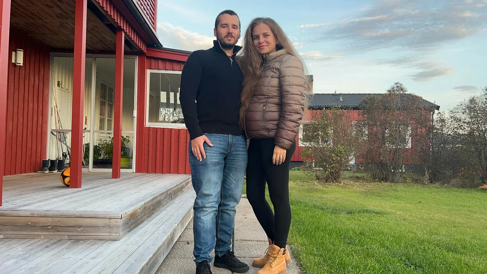 Diana Antonescu-Junghie och Andrei Antonescu väntar barn i februari. "Vi ser fram emot att få ett barn här i Sverige", säger Diana Antonescu-Junghie.