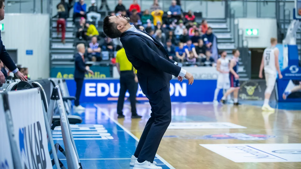 Håkan Larsson var allt annat än nöjd efter plattsmatchen mot Uppsala.