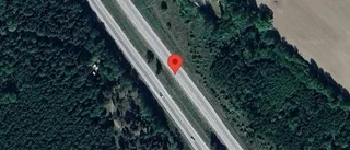 Singelolycka orsakar stopp på E4