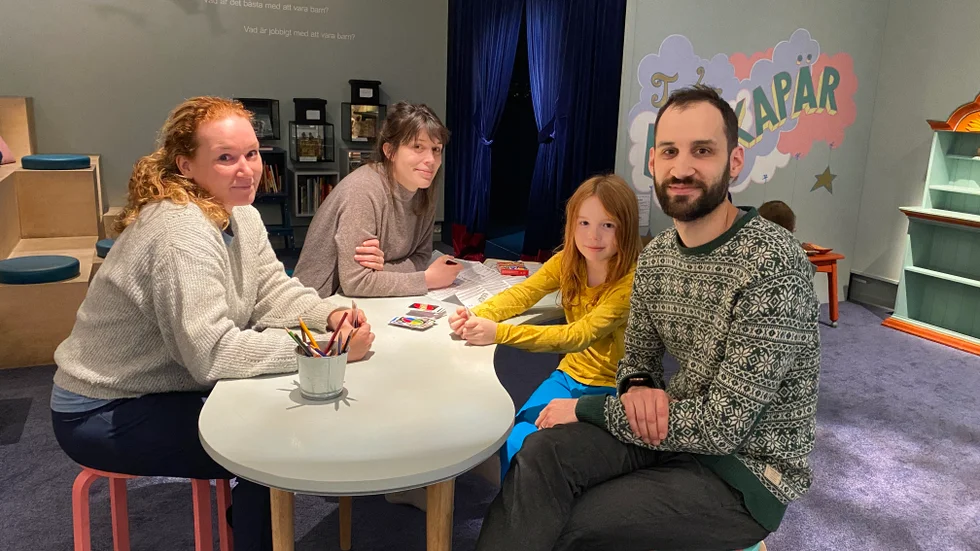 Kajsa Andersson, Emelie Cedervärn, Ossian Enoksson och Axel Cedervärn gillar Sörmlands museum. En entréavgift kommer inte avskräcka från fortsatta besök, säger Kajsa Andersson.