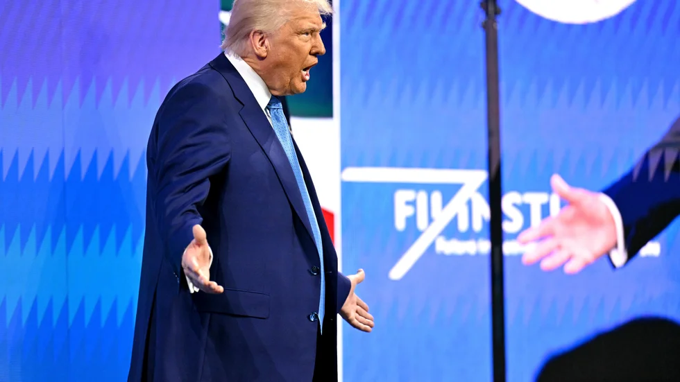 President Donald Trump gör lite som han själv vill och landets lagar verkar han inte ge så mycket för.