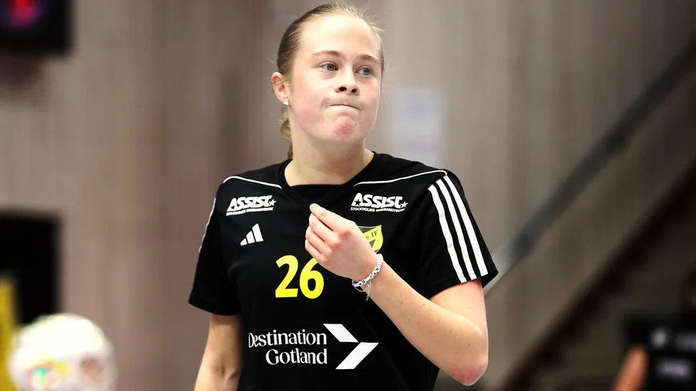 Moa Dynefalk dras med en märklig skada.