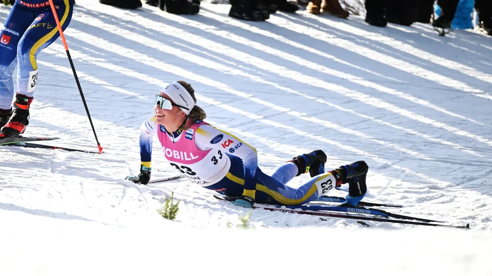 Evelina Crüsells knä har klarat sig bra. Trots fallet under världscuploppet i söndags kommer hon komma till start i helgen.