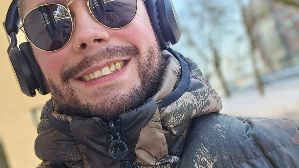 John Skanefors, 29, är född i Gällivare men bor sedan några år tillbaka i Uppsala. Den 13 mars inleds en ny säsong av "Love is blind" där han är med.