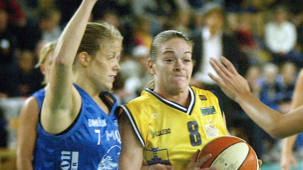 Christy Bacon, Luleå Basket.