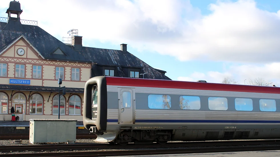 Under 2024 genomförde Trafikverket spårbyte söder om Hultsfred, vilket orsakade förseningar på Stångådalsbanan.
