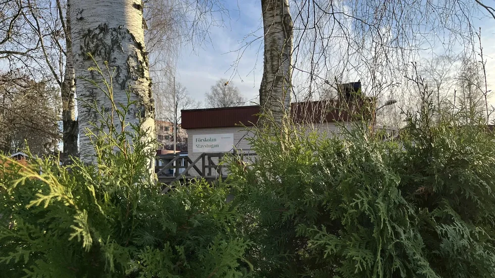 Förskolan stavstugan kan komma att läggas ner. Johan Söderberg (S) säger att man vill riva byggnaden för att använda tomten till något annat.