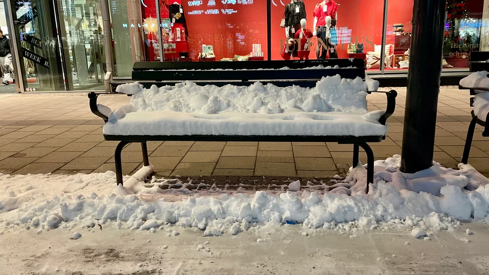 Snön har äntligen kommit till Luleå. Ligger den kvar den här gången?